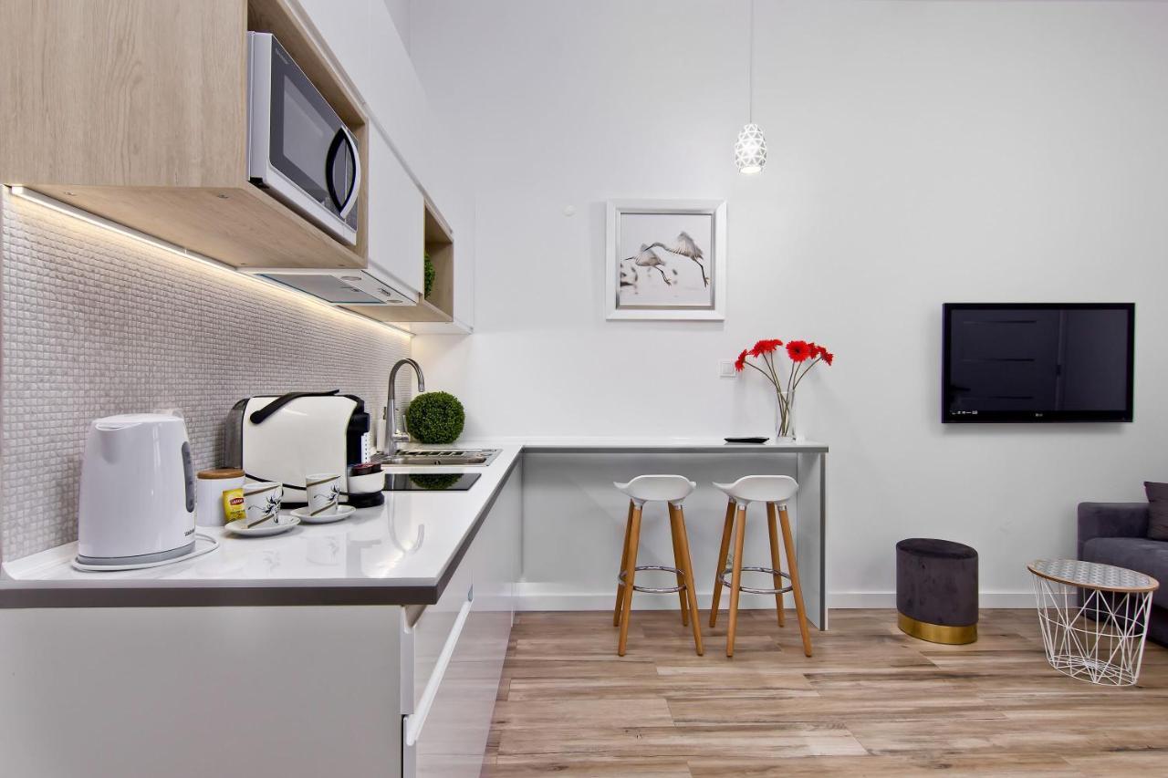 Apartament Bialy Z Jacuzzi Krakau Exterior foto